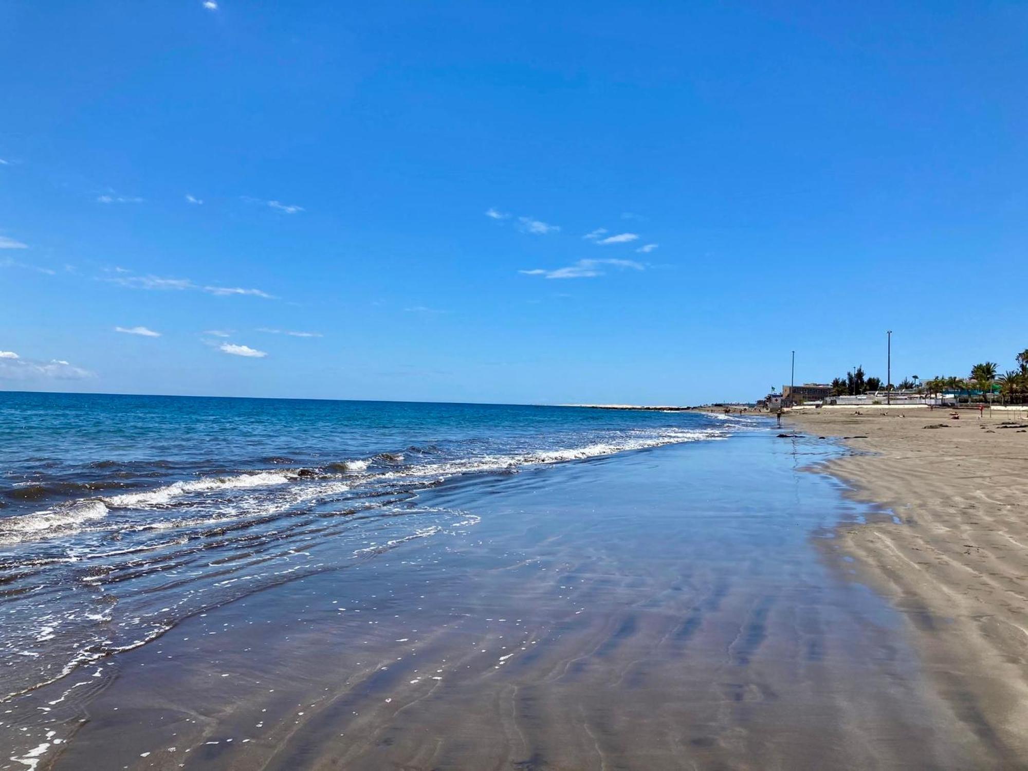 Sobre El Mar Con Vistas A Las Dunas De Maspalomas San Agustin  Luaran gambar